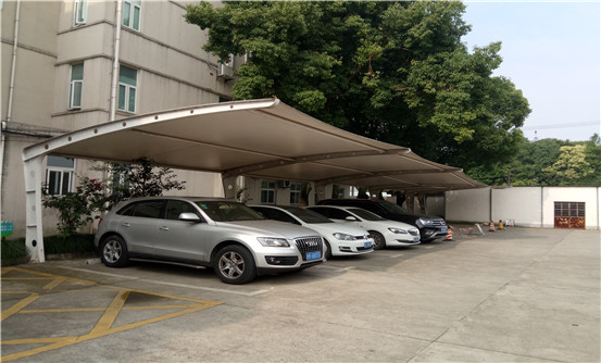 膜結(jié)構(gòu)車棚