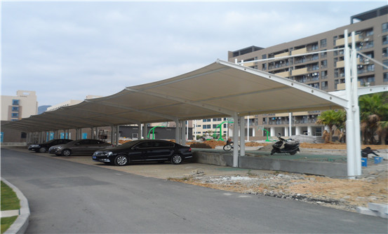膜結(jié)構(gòu)汽車棚